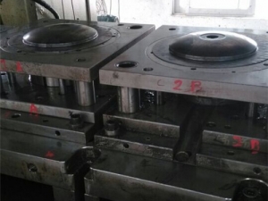 機(jī)械手模具